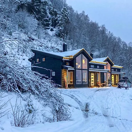 Beautiful In W/ Wifi And 5 Bedrooms * Saudasjoen