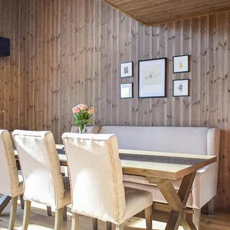 펜션 Beautiful In W/ Wifi And 5 Bedrooms *